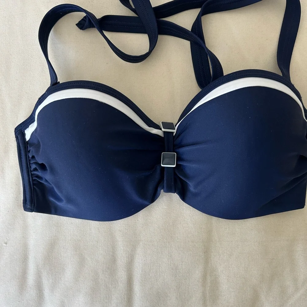 Lascana bikini top 😸NWOT - size 34D - Picture 1 of 3